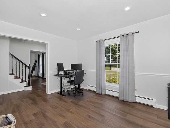 4th image of 3685 Mockingbird Ln