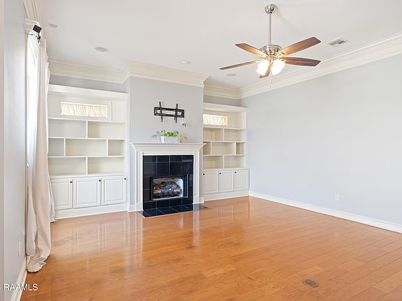 5th image of 120 Meadow Lake Dr