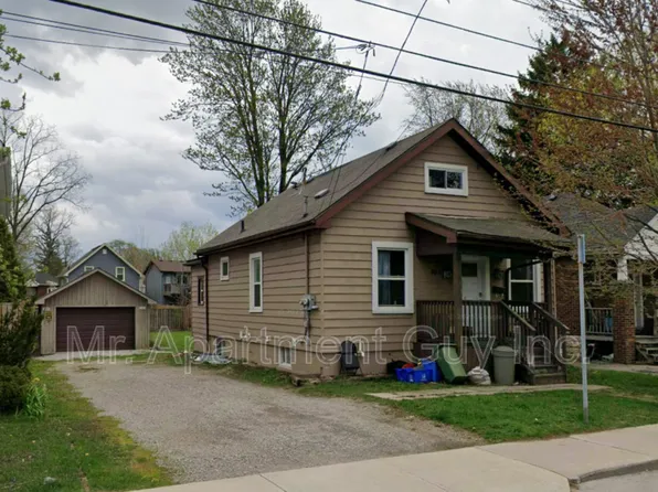 163 E 5th St, Hamilton, ON L9A 2Z7