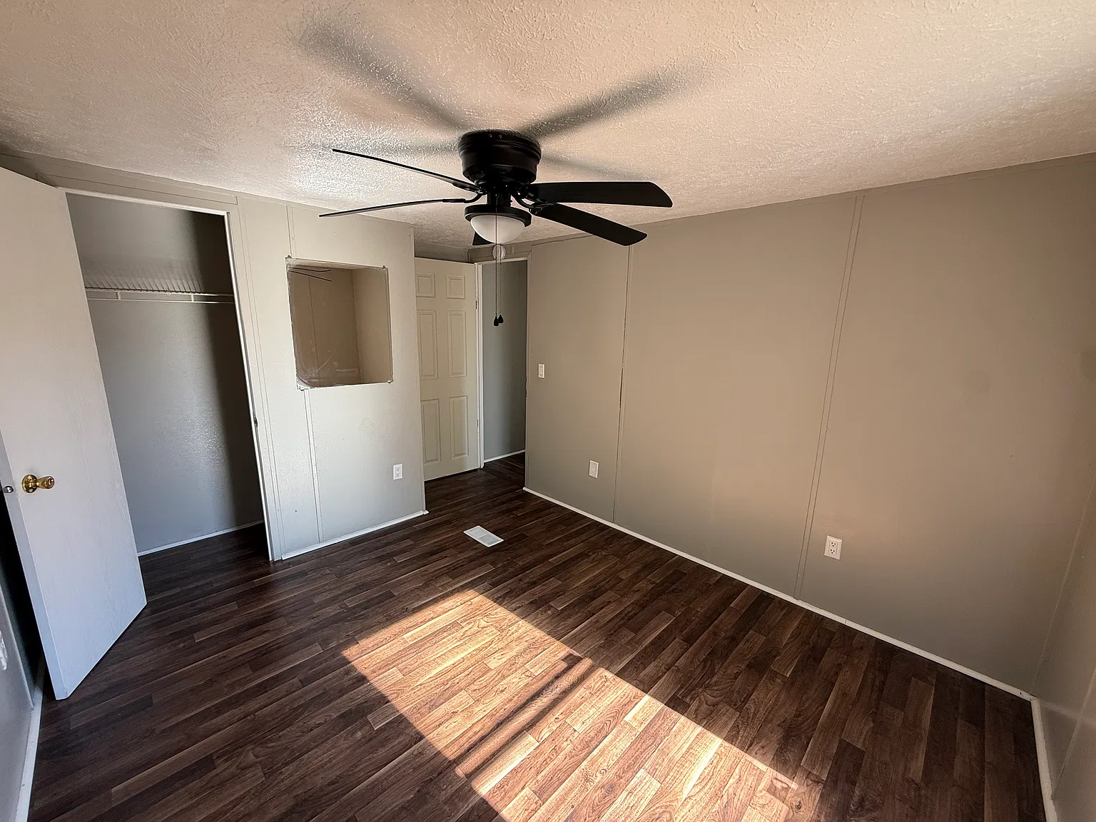 2 bed, 980 sqft, $875 — Photo 3