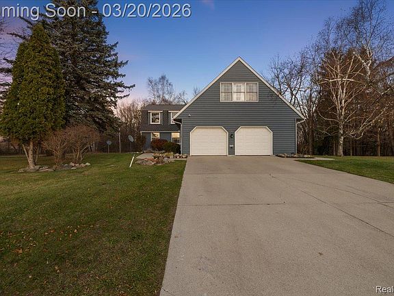 3rd image of 9627 M 52