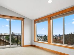 4435 44th Ave SW APT C, Seattle, WA 98116