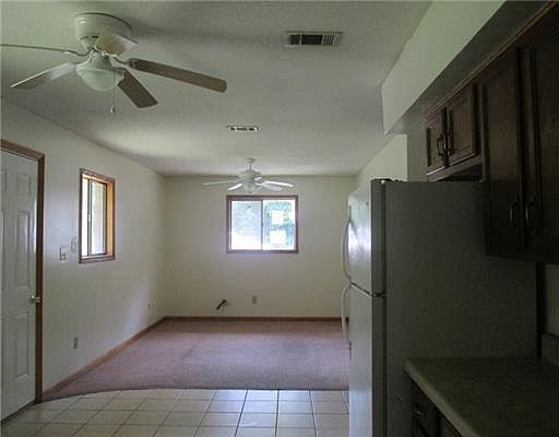 3rd image of 3617 Shamrock Ct