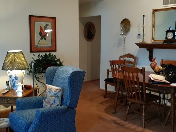 3rd image of 38 Edgeware Close #1000