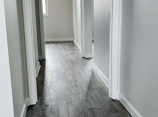 941 High Meadow Dr APT D, Crown Point, IN 46307