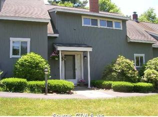 4 Partridge Ct UNIT 4, Simsbury, CT 06070