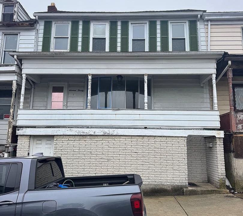 1st image of 1620 W Walnut St