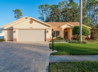 9742 Oakwood Hills Ct, New Port Richey, FL 34655