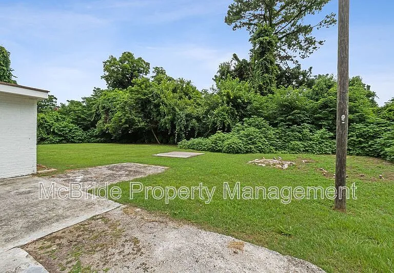 510 Laney Walker Blvd — Photo 17