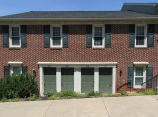 68 Westpointe Dr, Ephrata, PA 17522