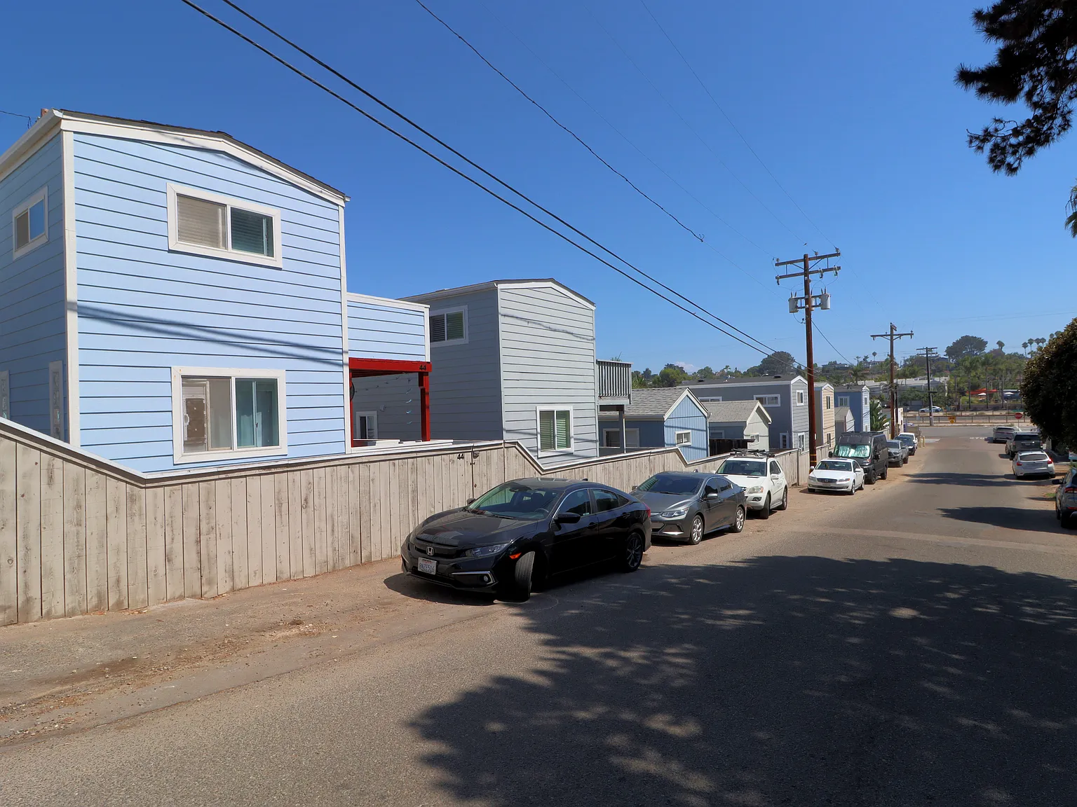 2 bed, 700 sqft, $4,000 — Photo 4