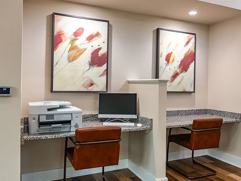 Glenmoor Oaks — Photo 16