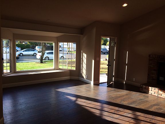 2nd image of 2428 Country Club Village Dr