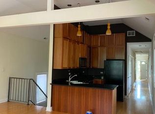 2901 N Richmond St, Chicago, IL 60618