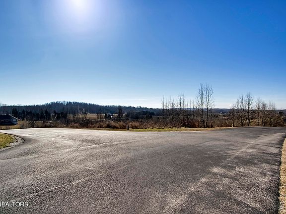 2nd image of 435 Water View Dr