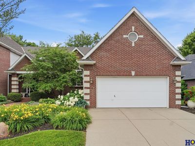 6425 Lone Tree Dr, Lincoln, NE, 68512