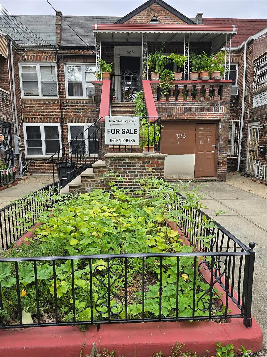 323 E 91st Street photo 1