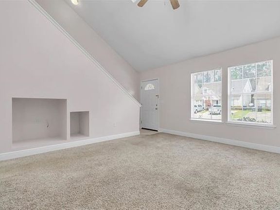 4th image of 3388 Sawtooth Dr #1