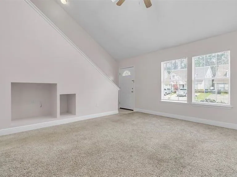 3388 Sawtooth Dr #1 — Photo 5