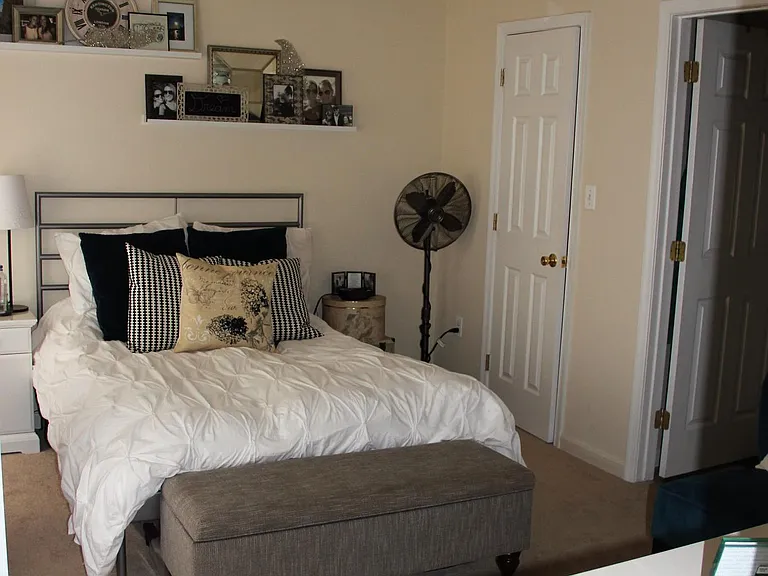 1339 S Hanover St #B — Photo 5