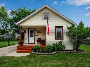 18 Chaplin Dr, Buffalo, NY 14223