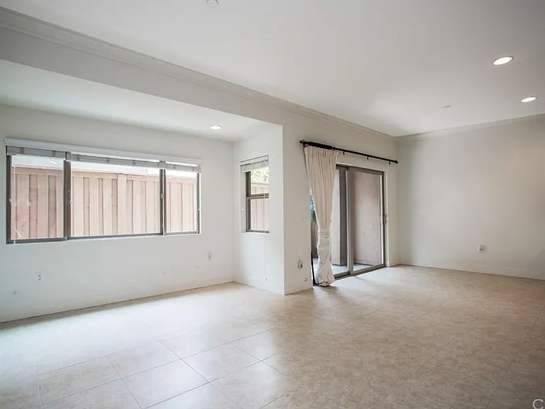 20402 Santa Ana Ave #11 — Photo 3