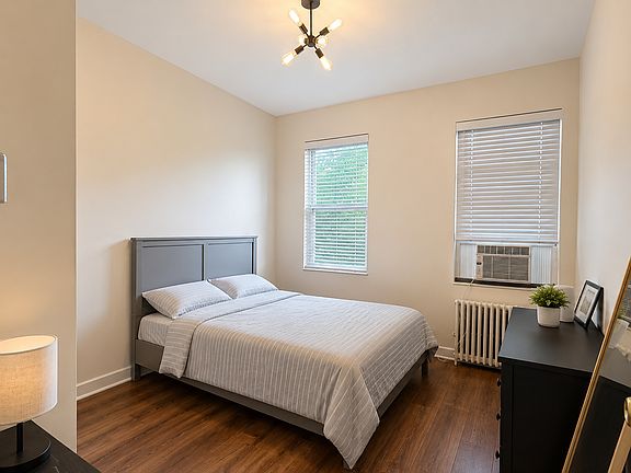 5th image of 174 26th St #2