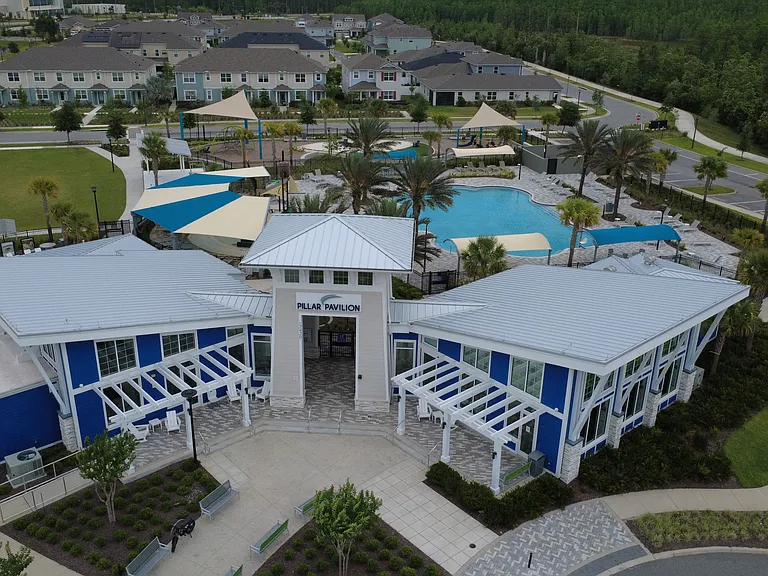 Club Resort