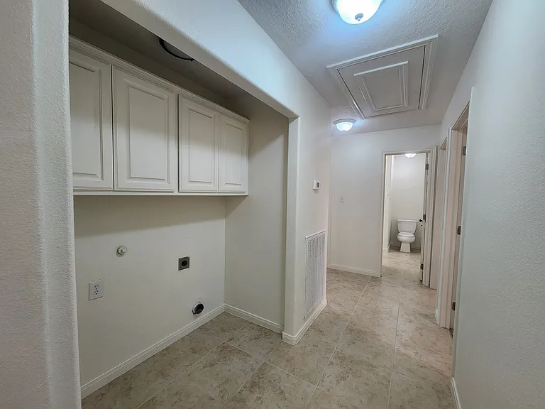 14920 Gamble Rd #B — Photo 5