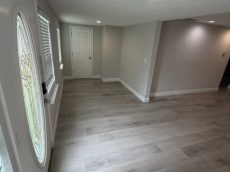 8409 Lynn Ave — Photo 6