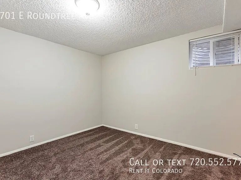 8701 E Roundtree Ave — Photo 17