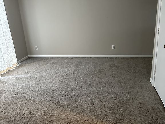 2nd image of 3527 Lynhaven Dr #C-1