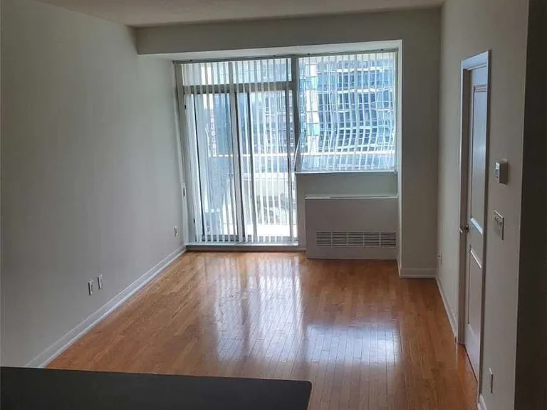 5791 Yonge St #2601 — Photo 6