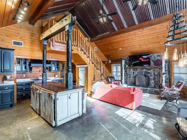 467 Private Road 5567, Alba, TX 75410