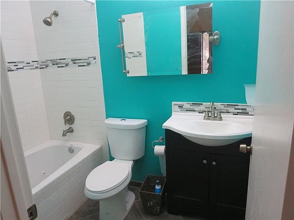 4th image of 10301 SW 147th Court Cir