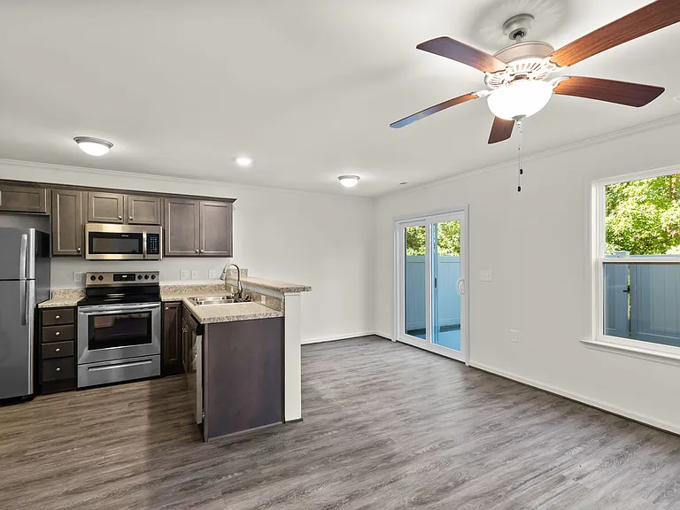 451 Sullivan Loop Rd — Photo 12