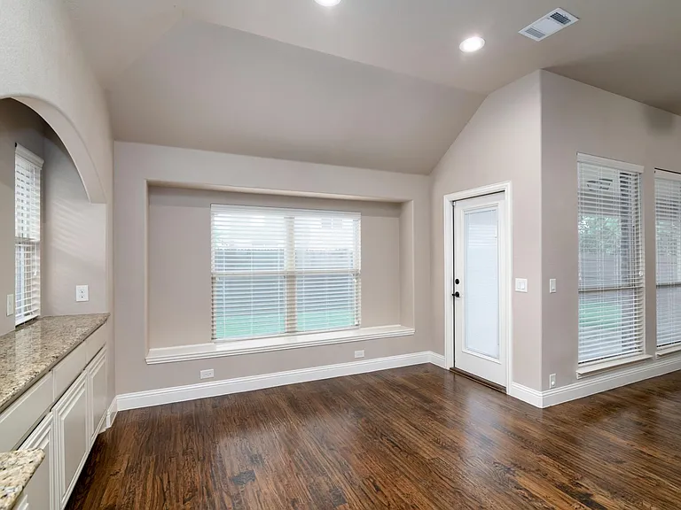 3417 Tempest Ln — Photo 12