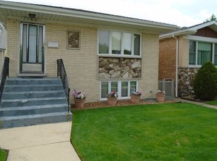 7743 W Forest Preserve Ave, Chicago, IL