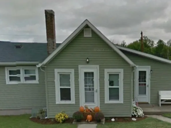 419 N Main St, Ansonia, OH 45303