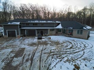 44349 Clay Rd, Belleville, MI 48111