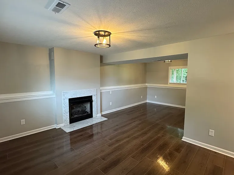 1224 Farmcrest Dr — Photo 14