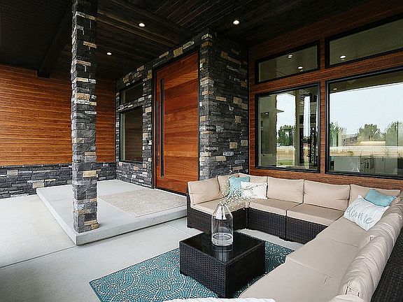 4th image of 4910 Verde Ln