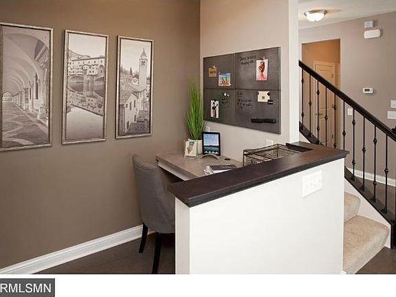 4th image of 5540 Queensland Ln