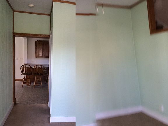 5th image of 1415 S Belmont Ave