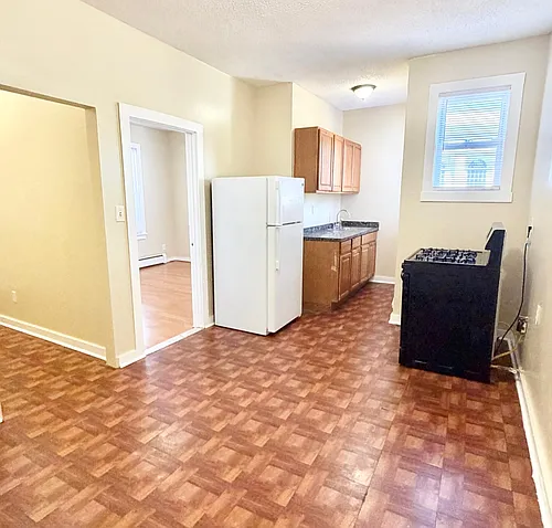 59 Derby Ave #2RR Photo 1