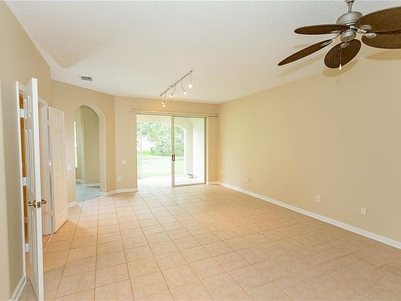 5th image of 3104 River Branch Cir