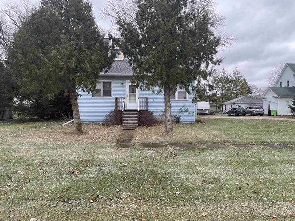 311 Steiner Drive, Oakfield, WI 53065