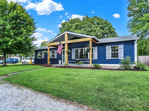 790 N 14th St, Noblesville, IN 46060