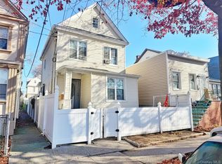 11039 156th St, Jamaica, NY 11433