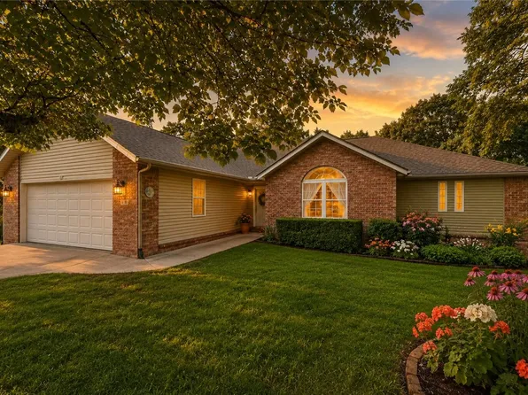 9 Harrington Cir, Bella Vista, AR 72714